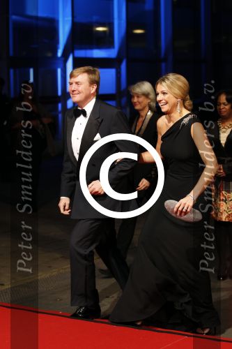 Amsterdam 21 november 2011
Premiere Nova Zembla in het RAI theater. De film is geregisseerd door Reinout Oerlemans en Robert de Hoog en Doutzen Kroes spelen de hoofdrollen.
Prinses Maxima en prins Wilem Alexander zijn de eregasten.
Peter Smulders bv