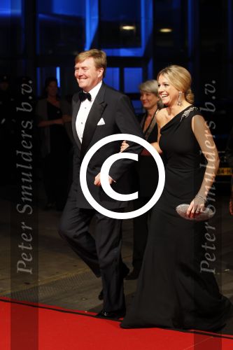 Amsterdam 21 november 2011
Premiere Nova Zembla in het RAI theater. De film is geregisseerd door Reinout Oerlemans en Robert de Hoog en Doutzen Kroes spelen de hoofdrollen.
Prinses Maxima en prins Wilem Alexander zijn de eregasten.
Peter Smulders bv
