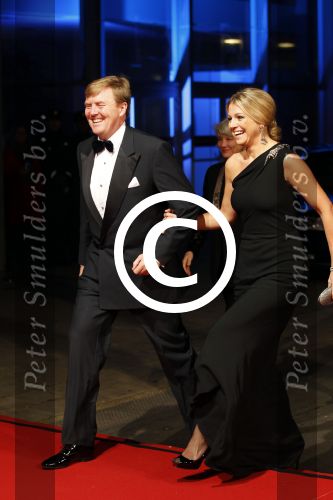 Amsterdam 21 november 2011
Premiere Nova Zembla in het RAI theater. De film is geregisseerd door Reinout Oerlemans en Robert de Hoog en Doutzen Kroes spelen de hoofdrollen.
Prinses Maxima en prins Wilem Alexander zijn de eregasten.
Peter Smulders bv