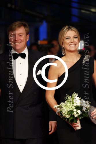 Amsterdam 21 november 2011
Premiere Nova Zembla in het RAI theater. De film is geregisseerd door Reinout Oerlemans en Robert de Hoog en Doutzen Kroes spelen de hoofdrollen.
Prinses Maxima en prins Wilem Alexander zijn de eregasten.
Peter Smulders bv