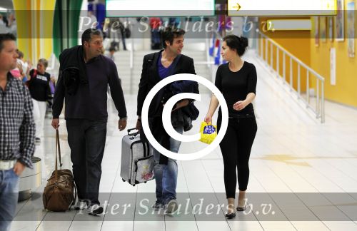 Schiphol en Sint maarten 8 november 2011
Vertrek en aankomst gasten huwelijk Lisa en Jan Smit. Nick Schilder
Peter Smulders bv