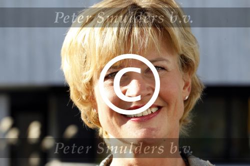 Hilversum 4 november 2011
Perspresentatie omroep Max op het mediapark. Olga Commandeur
Peter Smulders bv