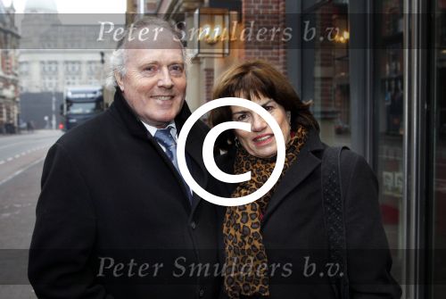 Amsterdam 20 november 2011
Premiere de eetclub in het nieuwe de la mar theater. Peter Tuinman met zijn vrouw
Peter Smulders bv