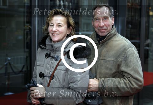 Amsterdam 20 november 2011
Premiere de eetclub in het nieuwe de la mar theater. .. Romer met vrouw
Peter Smulders bv
