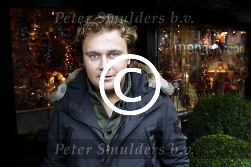 Amsterdam 23 november 2011
Wesly Bronkhorst in kerstsfeer.
Peter Smulders bv