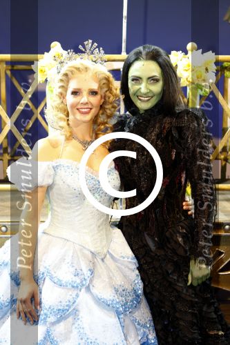 Scheveningen 6 november 2011
Premiere Wicked in het circustheater met in de hoofdrollen Chantal janzen Willemijn Verkaik  Jim Bakkum Bill v Dijk en div andere.
Peter Smulders bv