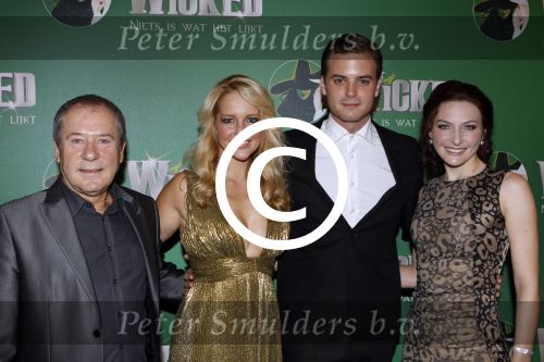 Scheveningen 6 november 2011
Premiere Wicked in het circustheater met in de hoofdrollen Chantal janzen Willemijn Verkaik  Jim Bakkum Bill v Dijk en div andere.
Peter Smulders bv