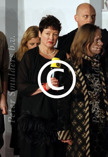 Amsterdam 21 november 2011
Premiere Nova Zembla in het RAI theater. De film is geregisseerd door Reinout Oerlemans en Robert de Hoog en Doutzen Kroes spelen de hoofdrollen.
Prinses Maxima en prins Wilem Alexander zijn de eregasten. Wilma Nanninga
Peter Smulders bv