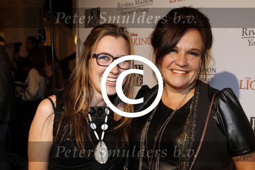 Amsterdam 24 november 2011
Uitreiking Beau monde awards in het Amstel hotel. Xandra Brood met dochter Lola
Peter Smulders bv