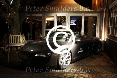 Blaricum 30 november 2011
Eduard Schaepman van Regus organiseert vastgoed borrel bij moeke spijstra. audi R8 cabrio
Peter Smulders bv