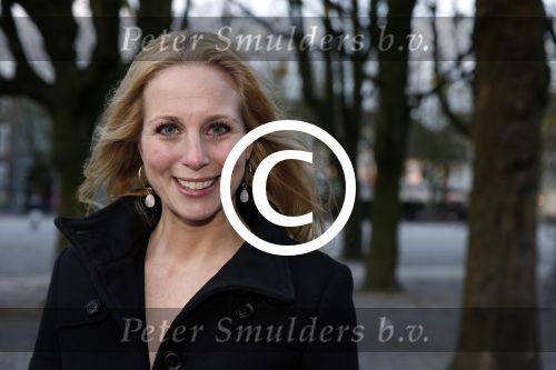 Den Bosch 25 november 2012
Premiere Annie in theater de parade. Alexandra Alphenaar met vriend
Peter Smulders bv