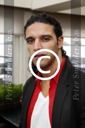Loosdrecht 26 november 2012
Presentatie cd Anneke Gronloh bij het Golden Tulip hotel. Ali B
Peter Smulders bv