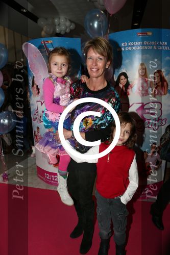 Amsterdam, 9 December 2012
Premiere Speelfilm K3 De Bengels
Anky v Grunsven met kinderen
Foto Peter Smulders BV