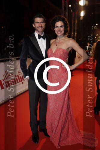 Amsterdam 19 november 2012
Premiere alles is familie in het nieuwe de la mar theater.
Anna Drijver met haar partner Benja Bruijning
Peter Smulders bv