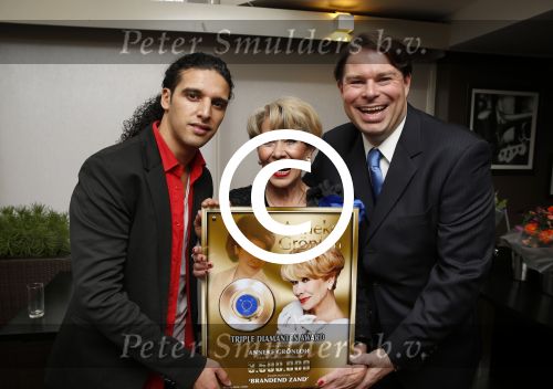Loosdrecht 26 november 2012
Presentatie cd Anneke Gronloh bij het Golden Tulip hotel.
Peter Smulders bv
