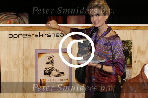 Amsterdam 7 december 2012
Anouk Smulders en Parry Patrell op luxery fair.
Peter Smulders bv