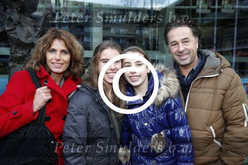 Amstelveen 9 december 2012
Premiere Dik Trom in schouwburg Amstelveen. Bart Bosch met gezin
Peter Smulders bv