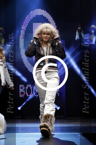 Amsterdam 7 december 2012
Modeshow Bogner op luxery fair.
Peter Smulders bv