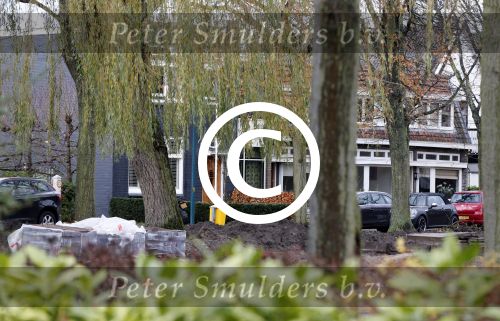 Oegstgeest  1 en 2 december 2012
Caroline Tensen thuis bij haar nieuwe vriend Ernst jan Smids. Haar mini cooper cabrio heeft allebei de dagen voor zijn huis gestaan.
Peter Smulders bv