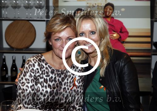 Amsterdam 30 november 2012
Ontbijt orange Babies en MAC cosmetics bij de bijenkorf met oa Caroline Tensen Baba Sylla  Natasja Froger Suzanne Klemann en Fiona Hering.
Peter Smulders bv