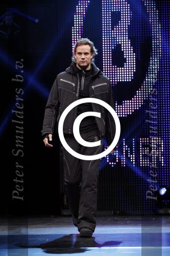 Amsterdam 7 december 2012
Modeshow Bogner op luxery fair. Dirk Taat
Peter Smulders bv
