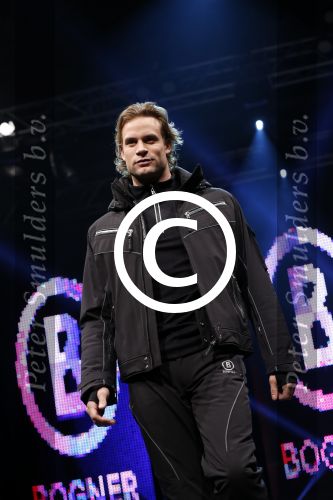 Amsterdam 7 december 2012
Modeshow Bogner op luxery fair. Dirk Taat
Peter Smulders bv