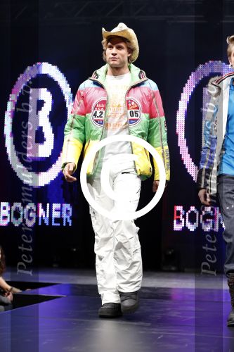 Amsterdam 7 december 2012
Modeshow Bogner op luxery fair.
Peter Smulders bv