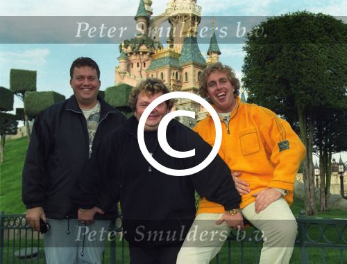 Disneyland Parijs, 9 November 1996
Edwin Smulders samen met Edwin Bredius en Andre Hazes.
Foto Peter Smulders BV