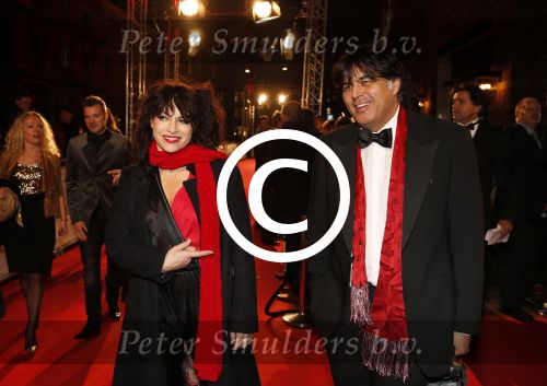 Amsterdam 19 november 2012
Premiere alles is familie in het nieuwe de la mar theater. Ellen ten damme met vriend
Peter Smulders bv