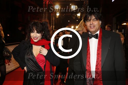 Amsterdam 19 november 2012
Premiere alles is familie in het nieuwe de la mar theater. Ellen ten damme met vriend
Peter Smulders bv
