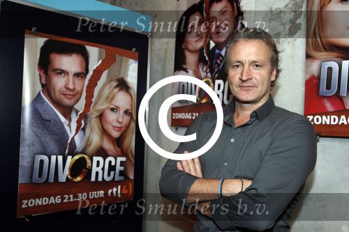 Amsterdam 10 december 2012
Presentatie nieuwe rtl serie divorce naar een idee van Linda de Mol. Erland Galjaard
Peter Smulders bv