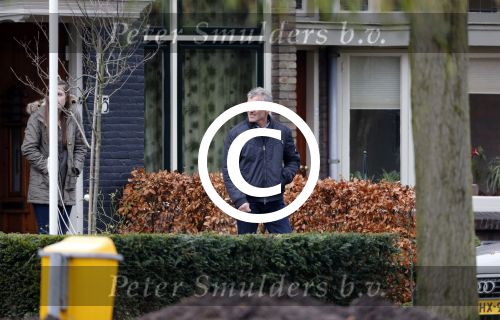 Oegstgeest  1 en 2 december 2012
Caroline Tensen thuis bij haar nieuwe vriend Ernst jan Smids. Haar mini cooper cabrio heeft allebei de dagen voor zijn huis gestaan.
Peter Smulders bv