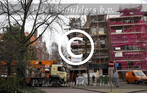 Amsterdam 26 november 2012
Het laatste huis dat Frank Rijkaard heeft gekocht aan het vondelpark wat nu verbouwd wordt.
Peter Smulders bv