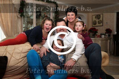 Tiel, 19 December 2012 Frans Duijts met zijn vrouw Marloes Duijts en hun \