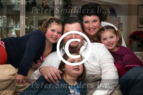 Tiel, 19 December 2012 Frans Duijts met zijn vrouw Marloes Duijts en hun \