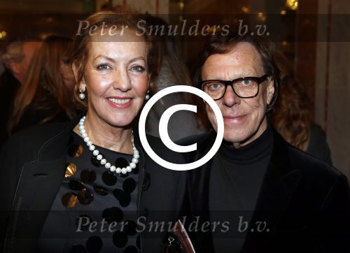 Amsterdam 21 december 2012
Premiere kerstcircus in carre. Frans Molenaar met assistente
Peter Smulders bv