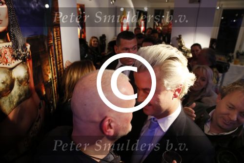 Amsterdam 26 november 2012
Veiling foto/kunstwerken van William Rutten voor veiling Kika.
oa aanwezig Tatjana, Lieke v Lexmond Tim Coronel en Geert Wilders ( met veel beveiliging).
Peter Smulders bv