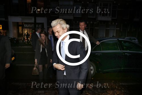 Amsterdam 26 november 2012
Veiling foto/kunstwerken van William Rutten voor veiling Kika.
oa aanwezig Tatjana, Lieke v Lexmond Tim Coronel en Geert Wilders ( met veel beveiliging).
Peter Smulders bv