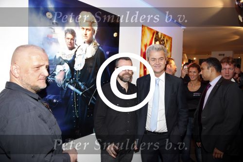 Amsterdam 26 november 2012
Veiling foto/kunstwerken van William Rutten voor veiling Kika.
oa aanwezig Tatjana, Lieke v Lexmond Tim Coronel en Geert Wilders ( met veel beveiliging).
Peter Smulders bv