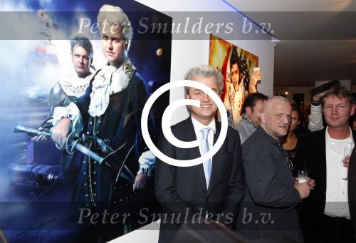 Amsterdam 26 november 2012
Veiling foto/kunstwerken van William Rutten voor veiling Kika.
oa aanwezig Tatjana, Lieke v Lexmond Tim Coronel en Geert Wilders ( met veel beveiliging).
Peter Smulders bv