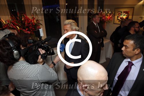 Amsterdam 26 november 2012
Veiling foto/kunstwerken van William Rutten voor veiling Kika.
oa aanwezig Tatjana, Lieke v Lexmond Tim Coronel en Geert Wilders ( met veel beveiliging).
Peter Smulders bv