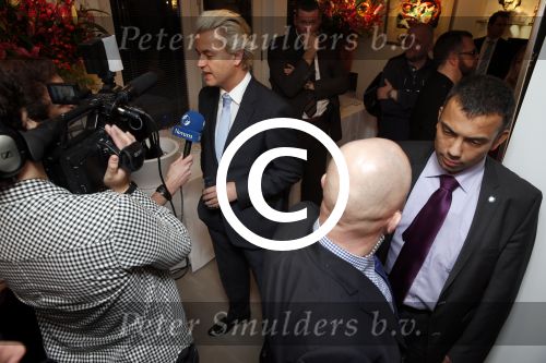 Amsterdam 26 november 2012
Veiling foto/kunstwerken van William Rutten voor veiling Kika.
oa aanwezig Tatjana, Lieke v Lexmond Tim Coronel en Geert Wilders ( met veel beveiliging).
Peter Smulders bv