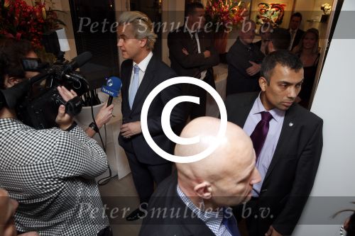 Amsterdam 26 november 2012
Veiling foto/kunstwerken van William Rutten voor veiling Kika.
oa aanwezig Tatjana, Lieke v Lexmond Tim Coronel en Geert Wilders ( met veel beveiliging).
Peter Smulders bv