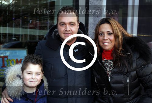 Amstelveen 9 december 2012
Premiere Dik Trom in schouwburg Amstelveen. Grad Damen met vrouw en zoons
Peter Smulders bv