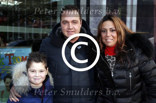 Amstelveen 9 december 2012
Premiere Dik Trom in schouwburg Amstelveen. Grad Damen met vrouw en zoons
Peter Smulders bv