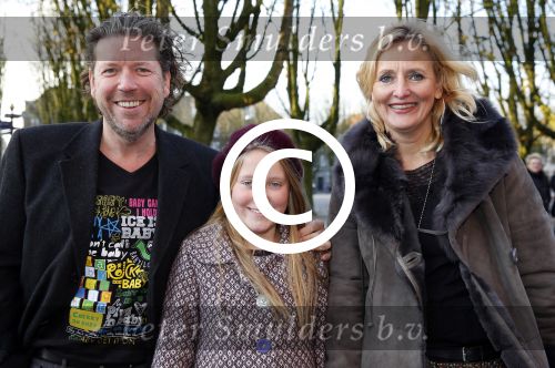 Den Bosch 25 november 2012
Premiere Annie in theater de parade. Henkjan Smits met vrouw en dochter
Peter Smulders bv