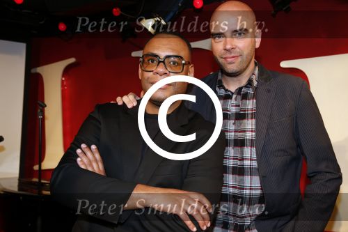 Amsterdam 21 november 2012
Presentatie cast lul verhalen. Howard Komproe
Peter Smulders bv