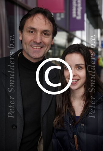 Amstelveen 9 december 2012
Premiere Dik Trom in schouwburg Amstelveen. Hugo haenen met dochter
Peter Smulders bv