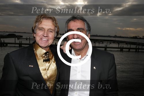 Loosdrecht 26 november 2012
Presentatie cd Anneke Gronloh bij het Golden Tulip hotel. jacques Herb met Aristakis
Peter Smulders bv