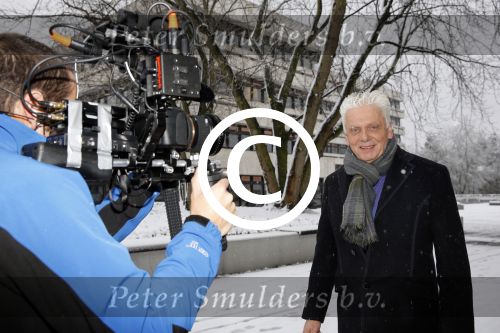 Hilversum 7 december 2012
Sky radio opbouwen Christmas tree (kerstboom) voor goede doelen. jan Slagter
Peter Smulders bv